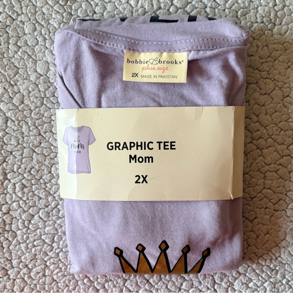 Bobbie Brooks Graphic T-shirt